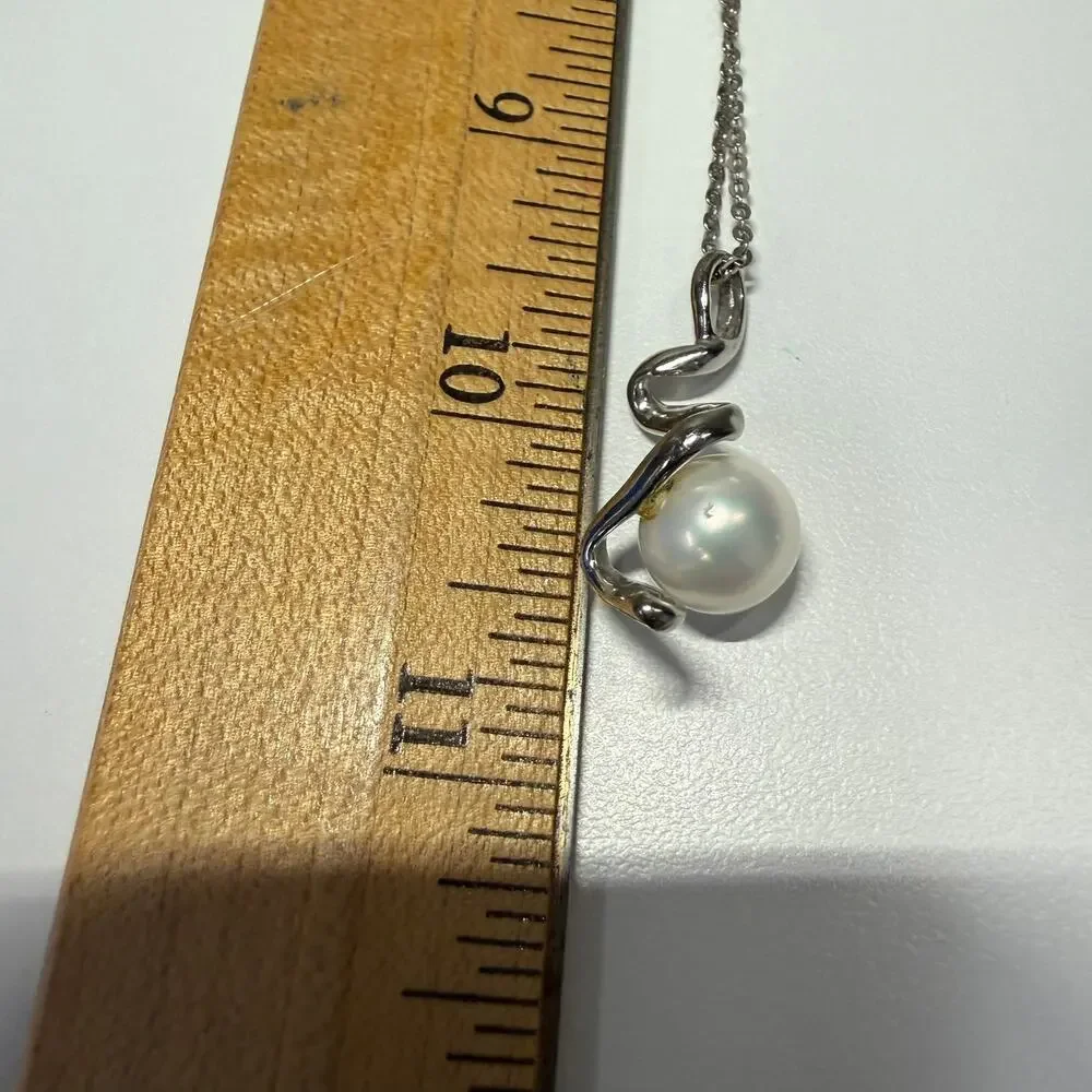 Italy 925 Sterling Silver Pearl Swirl Pendant Necklace 18